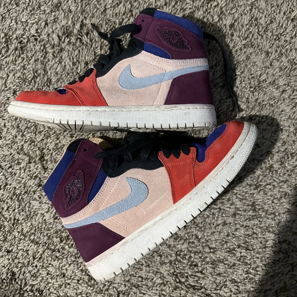 Jordan 1 Retro High Aleali May Court Lux